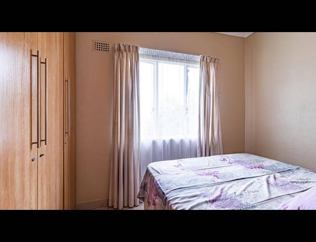 2 BEDROOM APARTMENT FOR SALE IN EDEN GLEN